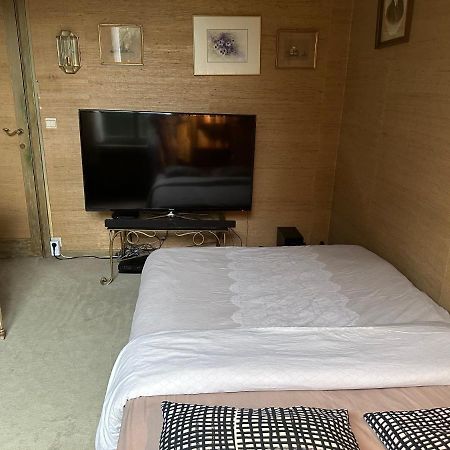 House Of Tanya Bed & Breakfast Brüksel Dış mekan fotoğraf