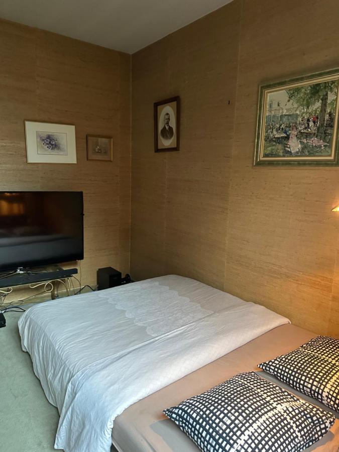House Of Tanya Bed & Breakfast Brüksel Dış mekan fotoğraf